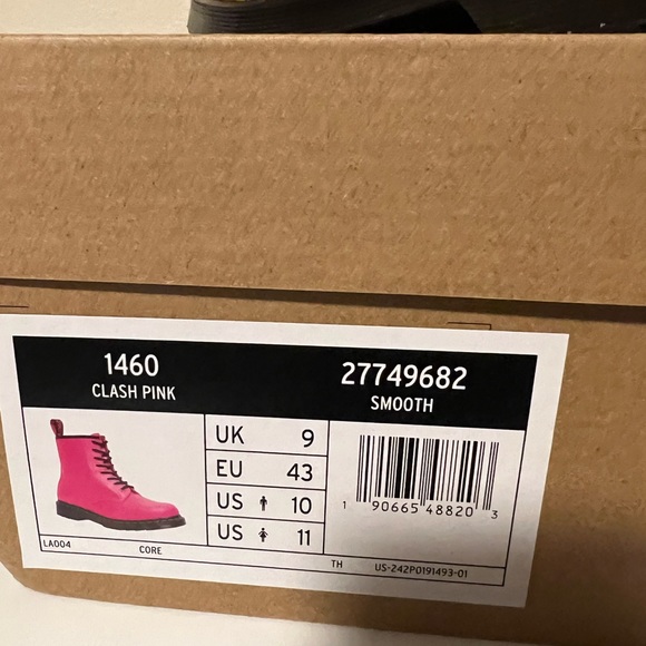 Dr Martens 1460 SMOOTH LEATHER LACE UP BOOTS - Picture 14 of 16